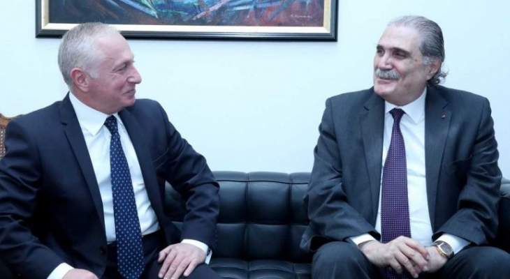 سفير أرمينيا في لبنان يستعرض العلاقات الثنائية مع وزير الدولة لشؤون رئاسة الجمهورية